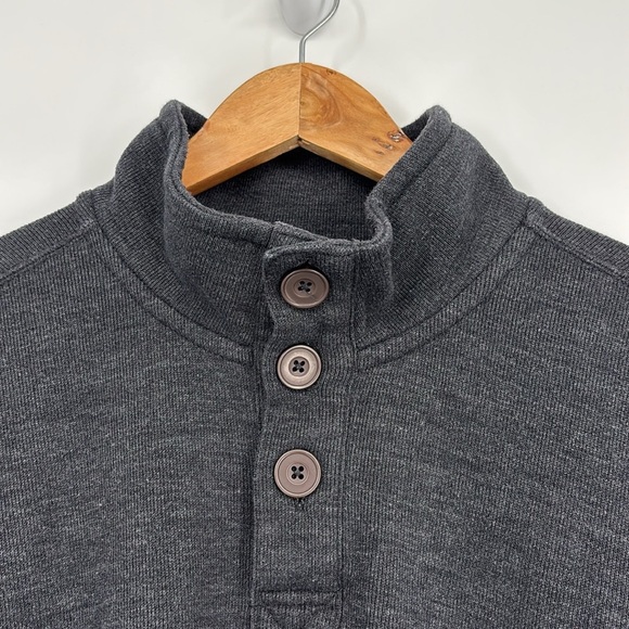 Eddie Bauer Henley Pullover Sweatshirt Men’s Size Large in Dark Charcoal Gray - Picture 2 of 9